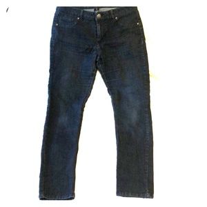 Dark stretchy skinny jeans